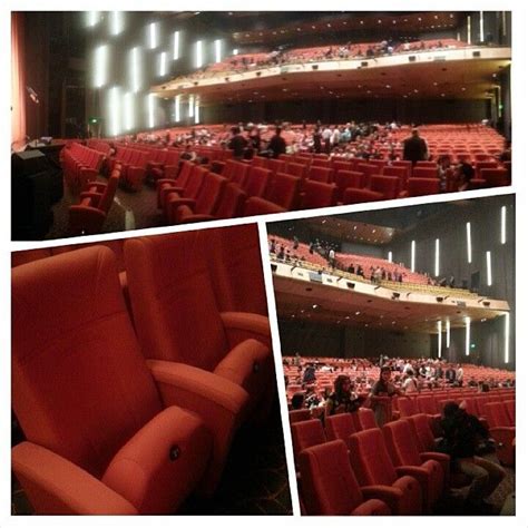 the theatre at solaire capacity